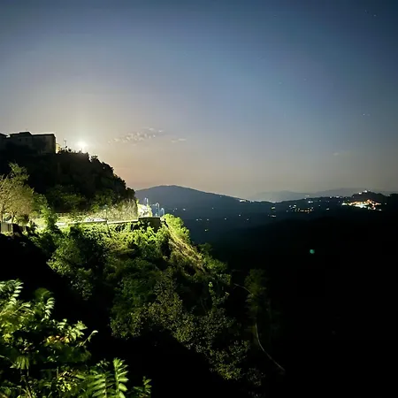 Rome Hub Brigands' Fortress In Rocca * Canterano